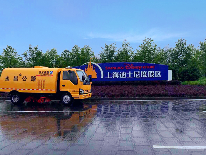8188cc威尼斯扫路车保洁上海迪士尼