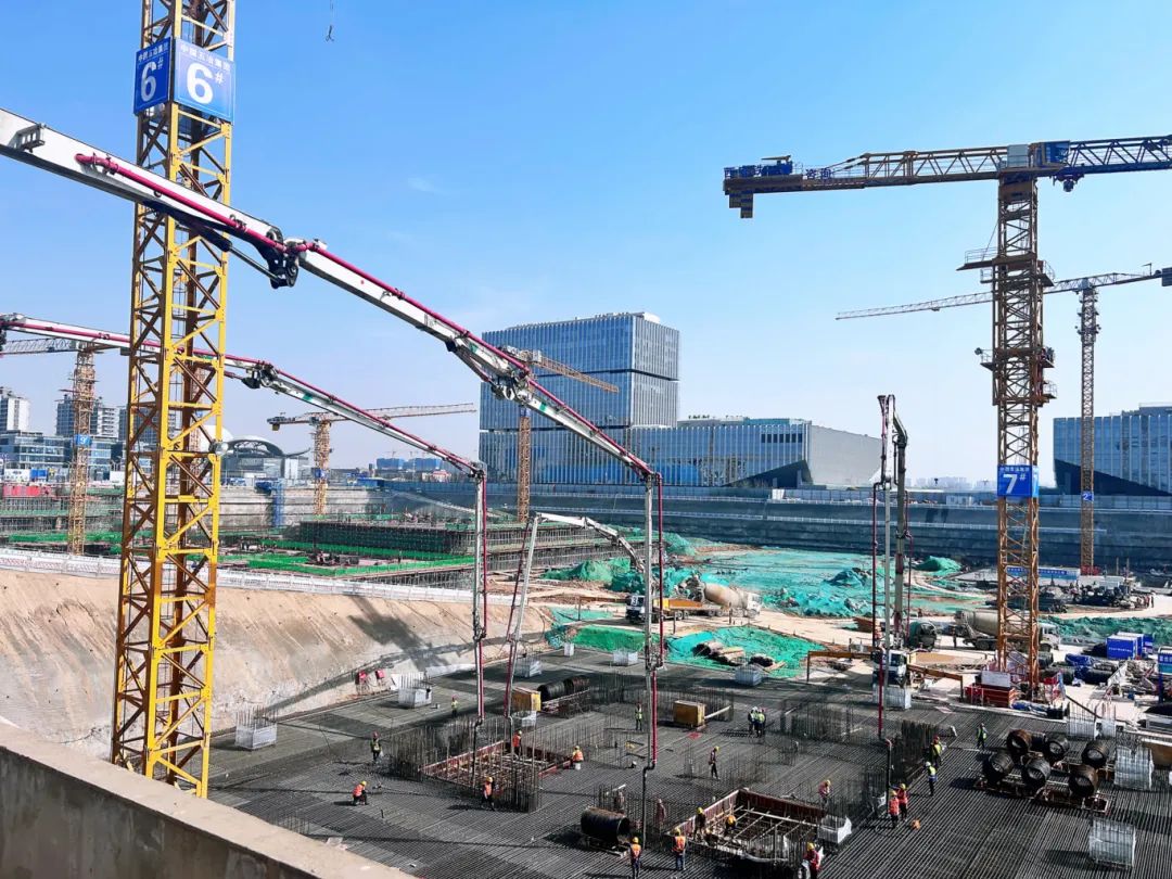 提前11小时！8188cc威尼斯大米数泵车赋能高效施工