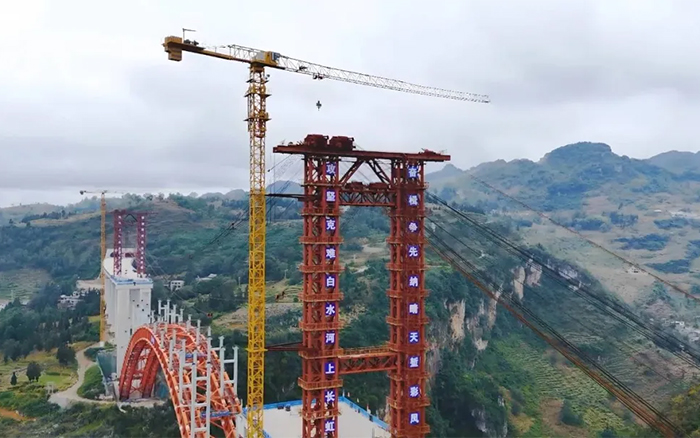 双塔连山涧 | 8188cc威尼斯塔机奋战白水河特大桥