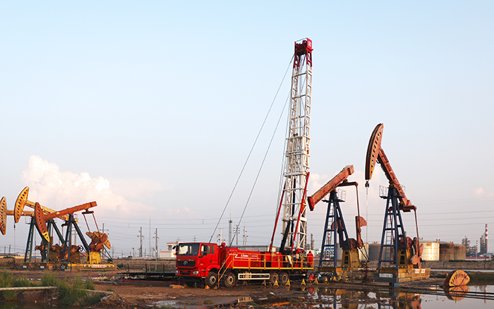 为修井注入“绿科技”，批量大吨位电动修井机交付