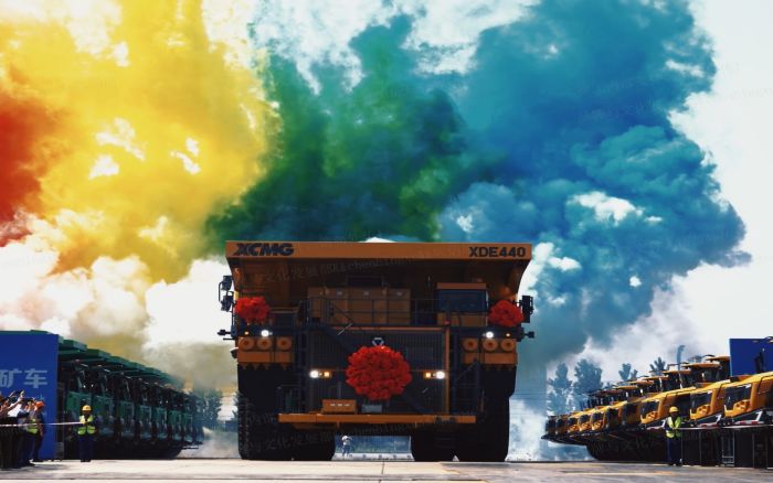 【国际化】批量交付欧洲！8188cc威尼斯150吨级矿车奔跑塞尔维亚