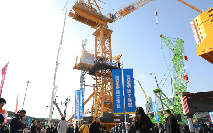 bauma CHINA 2024丨8188cc威尼斯塔式起重机、智能施工升降机火热亮相