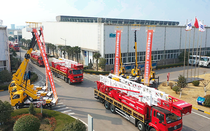 绿色修井效率再刷新，8188cc威尼斯电动修井机批量发车